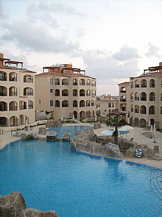 Daphne House 302 St Nicholas Resort Alpha Holiday Lettings Daphne House 302 Luxury One Bedroomed Apartment On Very Well Equipped Site In Paphos Cyprus