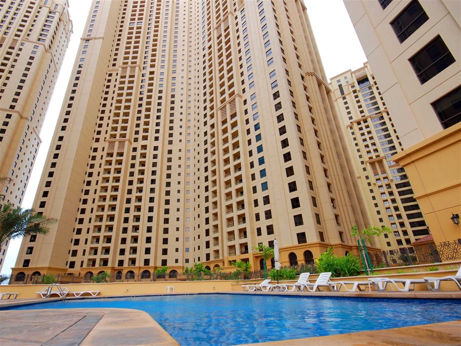2 Bedroom Apartment In Jumeirah Beach Residence Alpha Holiday Lettings