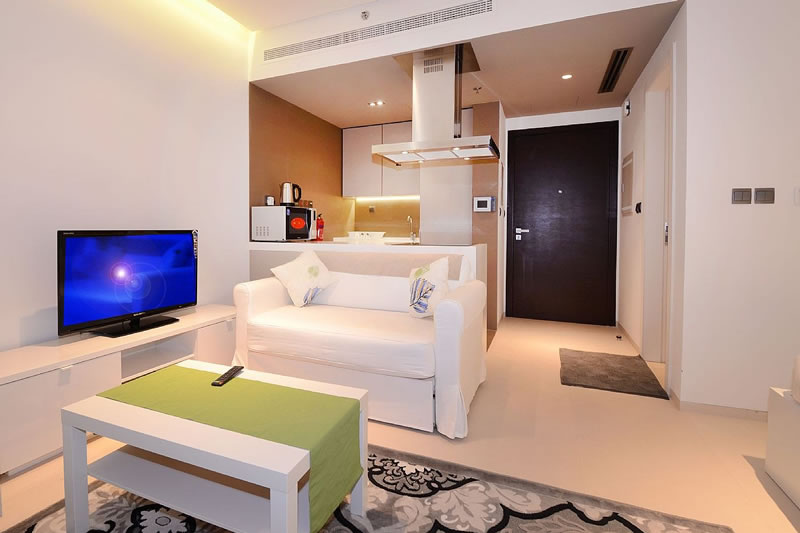 Studio Apartment In Dubai Marina | Alpha Holiday Lettings